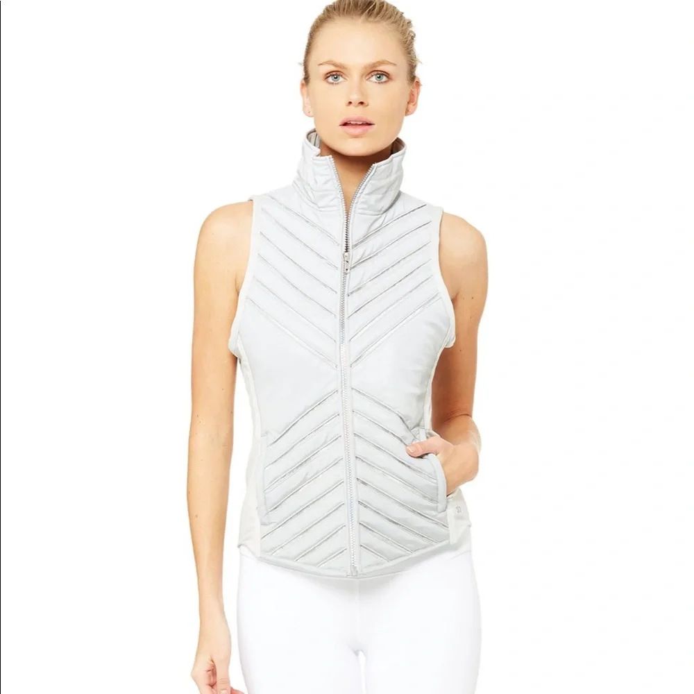 Alo Reflective Puffer Vest